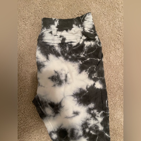 Lululemon City Sweat Joggers 29” - Picture 4 of 5